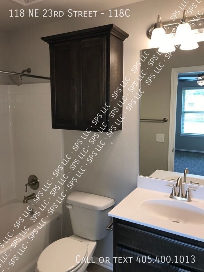Photo - 118 NE 23rd St Unit 118C