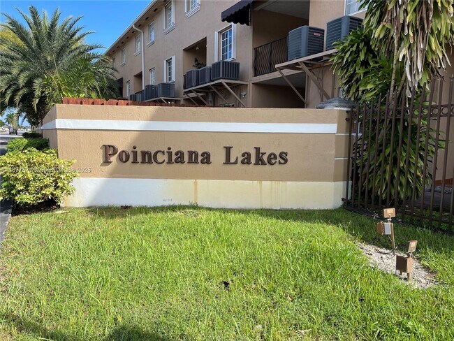 Building Photo - 17405 NW 75th Pl Unit 109 Rental