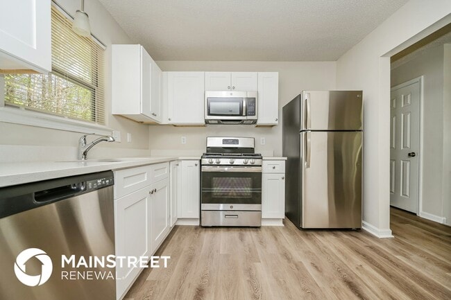 Photo - 204 Glynn Addy Dr