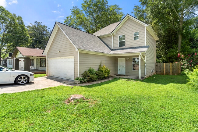 Photo - 1526 Venetian Dr SW House