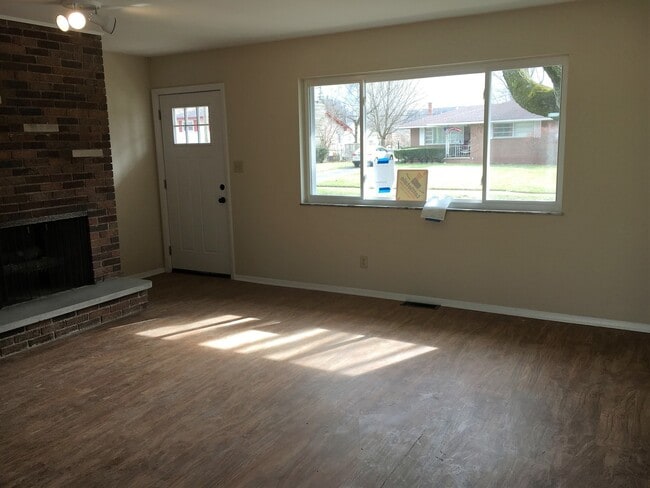 Photo - **3-BEDROOM/2-BATH RANCH W/ 2-CAR GARAGE!**
