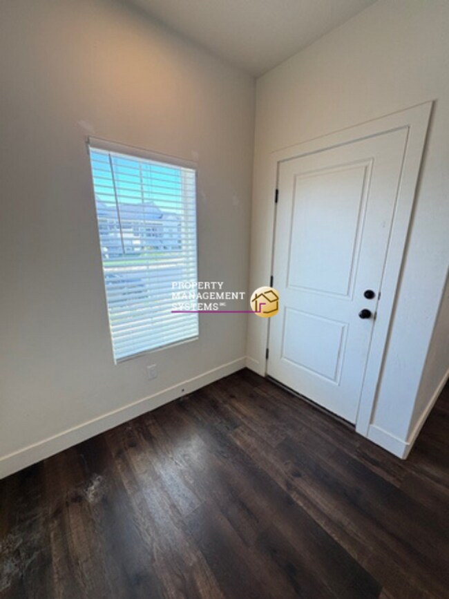 Photo - 4 Bedroom Eagle Mountain Home