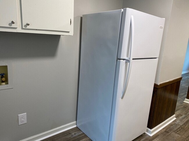 Photo - 40 Rossfield Cv Unit R