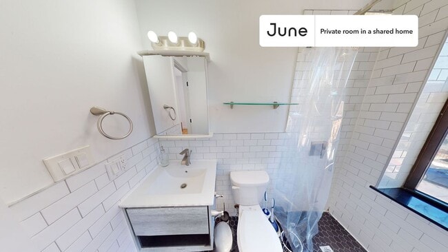 Photo - Room in Shared 5 bed/3 bath home Unidad D