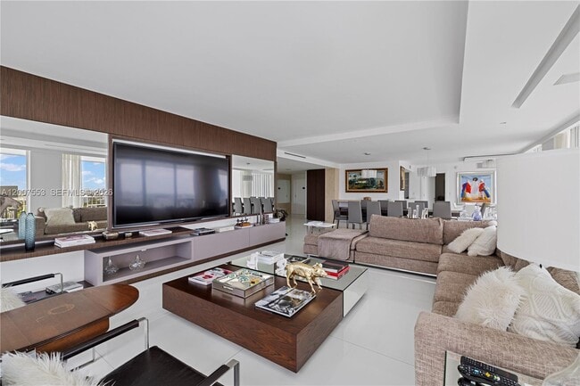 Building Photo - 10155 Collins Ave Unit 1210