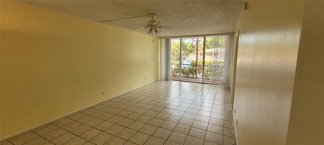 Photo - 4501 NE 21st Ave Unit 110