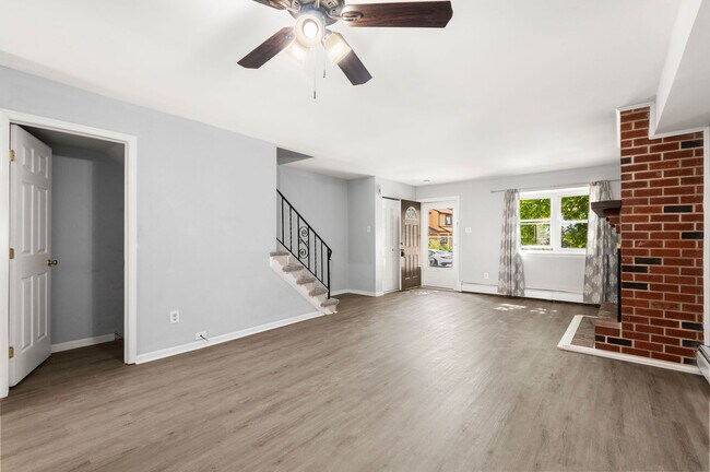 Photo - 1705 Walnut Ridge Est