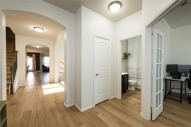 Photo - 1627 Kawati Way