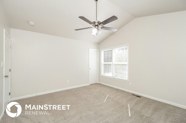 Photo - 175 Sumer Ln S