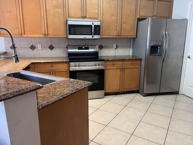 Photo - 2064 Reston Cir