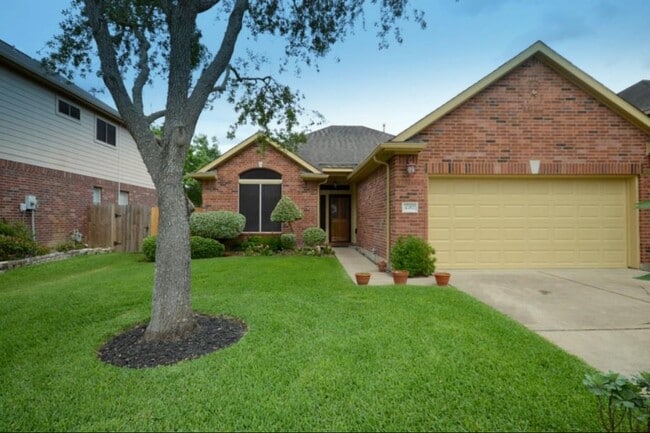 Building Photo - 17307 Stratford Green Dr Rental