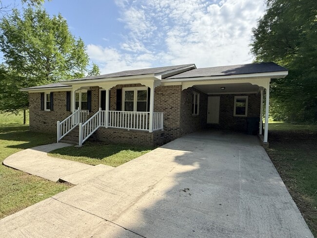 Photo - 315 Monroe Nunley Rd