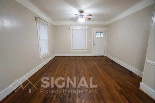 Photo - 1194 Birmingham St