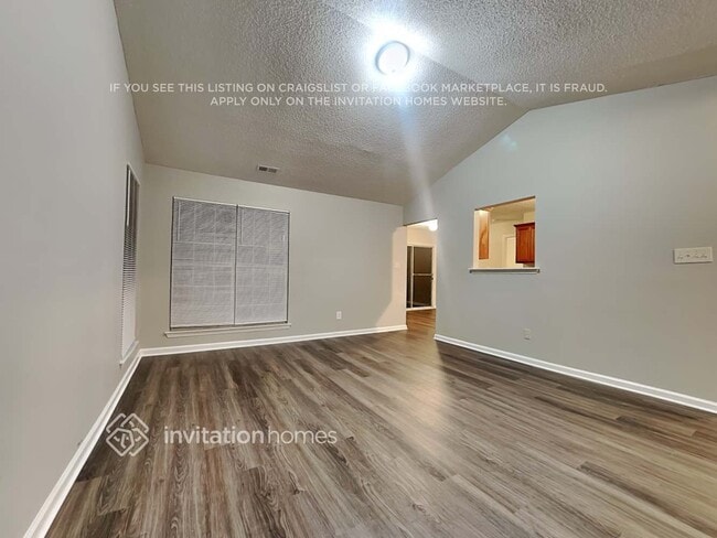 Photo - 11017 White Stag Dr