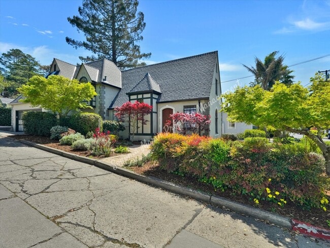 Photo - Charming Mill Valley Home Available ~ Walk Downtown ~ Great Location