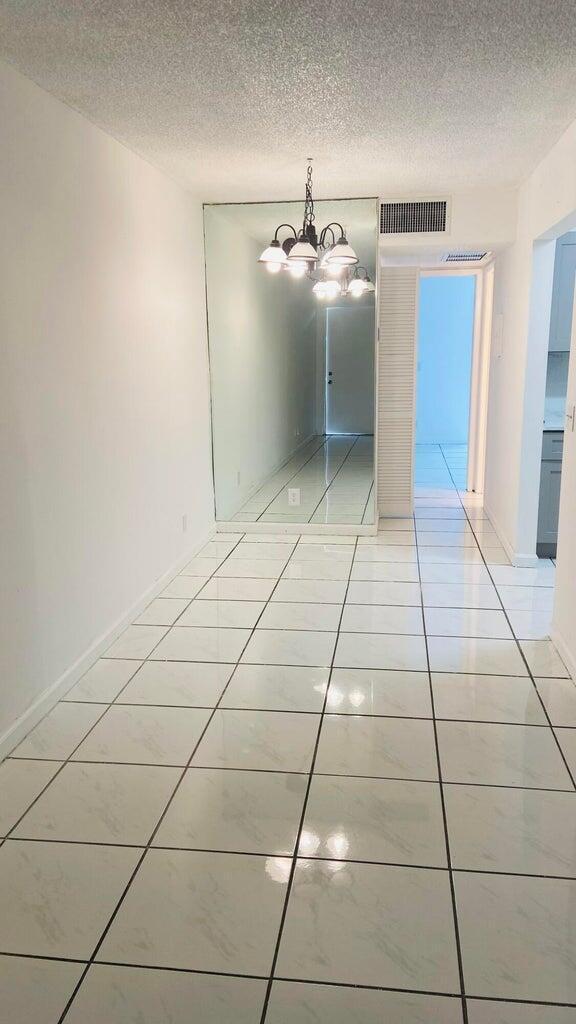 Photo - 600 Village Green Ct Unit 304