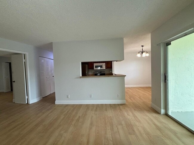 Photo - 9955 Westview Dr Unit 217