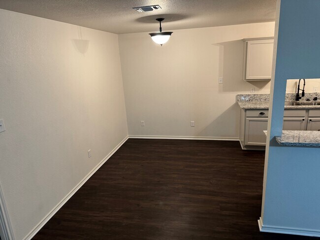 Dining Room - 203 San Angelo Ave