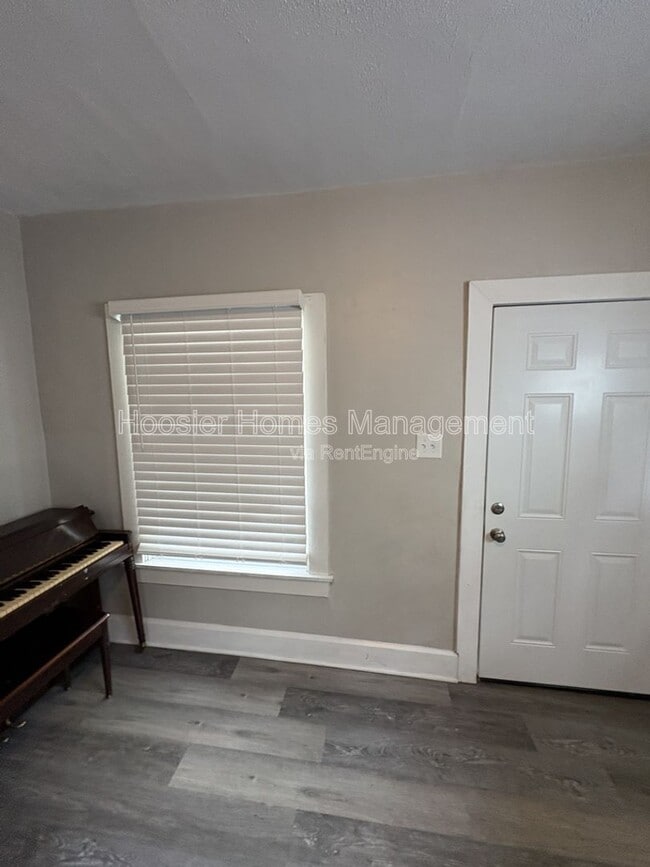 Photo - 2931 N Tacoma Ave Unidad 31