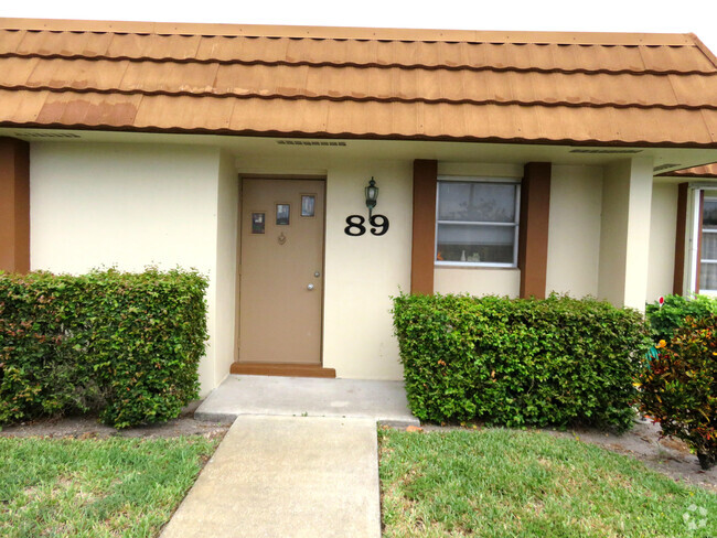 Building Photo - 5780 Fernley Dr W Rental