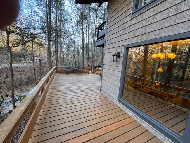 Photo - 247 Bruce Rd