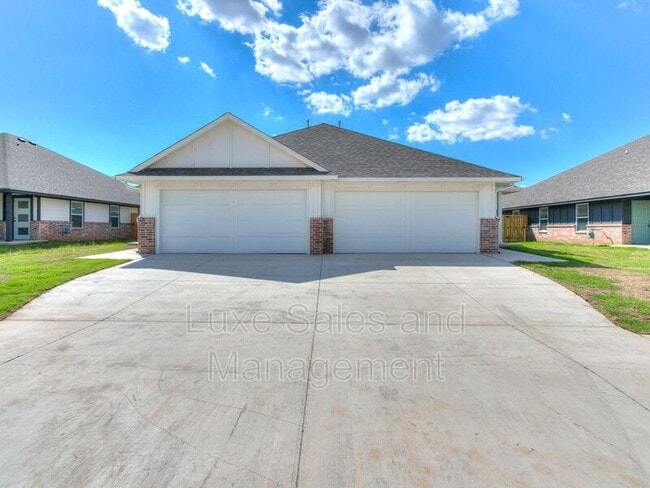 Building Photo - 10717 Lawson Pl Rd