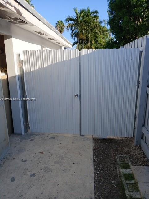 Building Photo - 115XX SW 182nd Terrace Unit 2 Rental