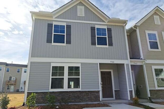 Building Photo - 3 BR/2.5BA | Newly Renovated Townhome End Unit | Private Patio| In Raleigh!