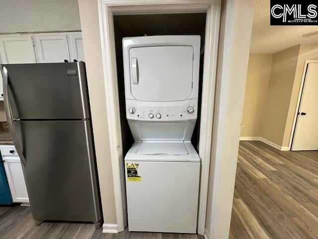 Photo - 1715-1715 Stahl St