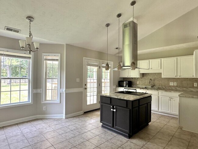 124 Bayou Ct