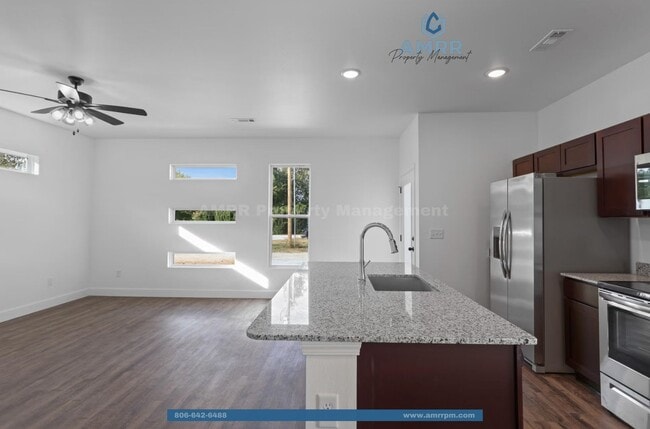 Photo - Now Pre-leasing: 3 bedroom new build in Featherston Village!