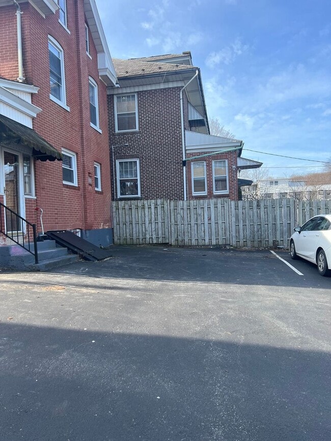 Photo - 1315 Broadway Unit 1315 Broadway  1