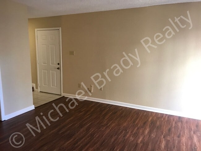 Photo - Move in Special! One Bedroom Condo! Rent o...
