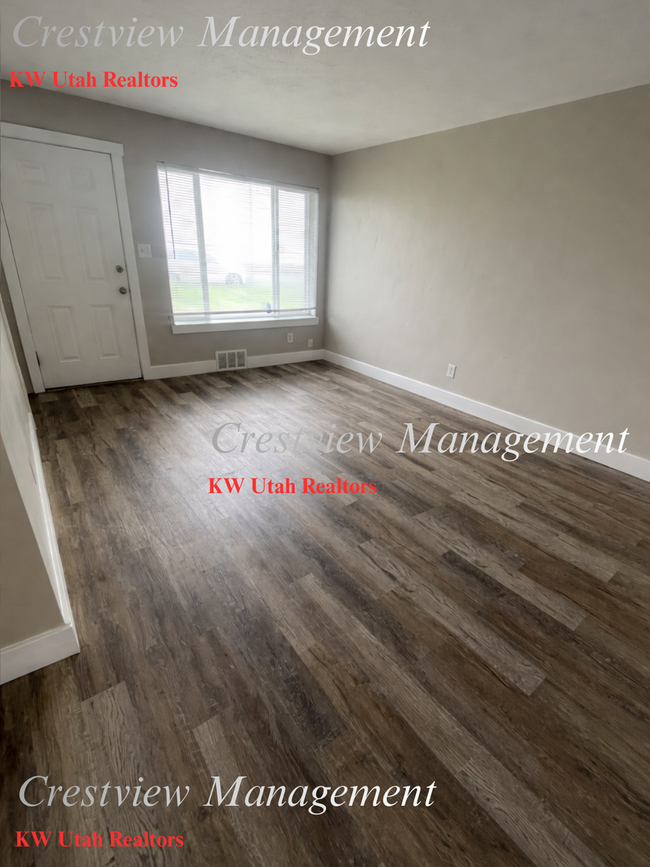 Photo - Claybourne Duplex Unit 153