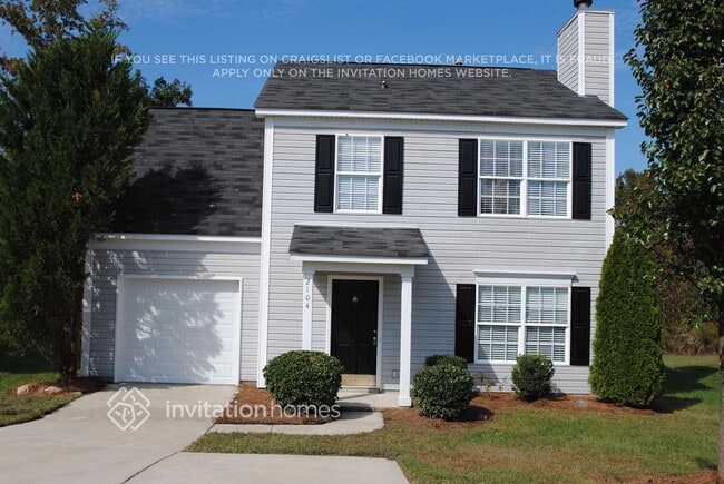 Building Photo - 2104 Pimpernel Rd