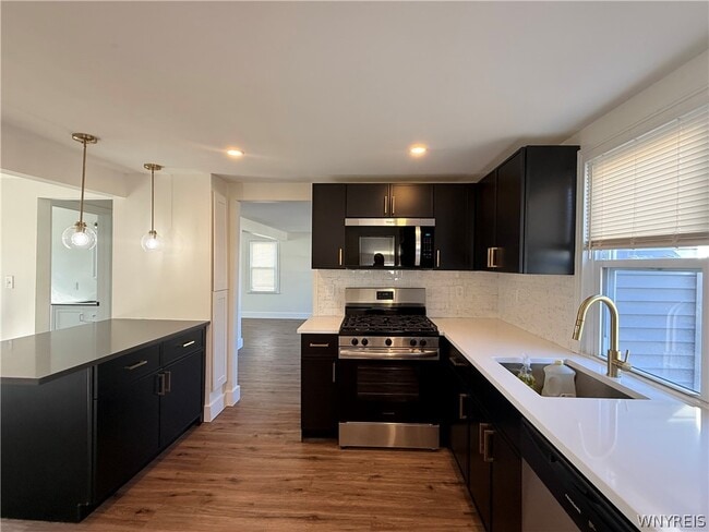 Photo - 77 Balbach Dr