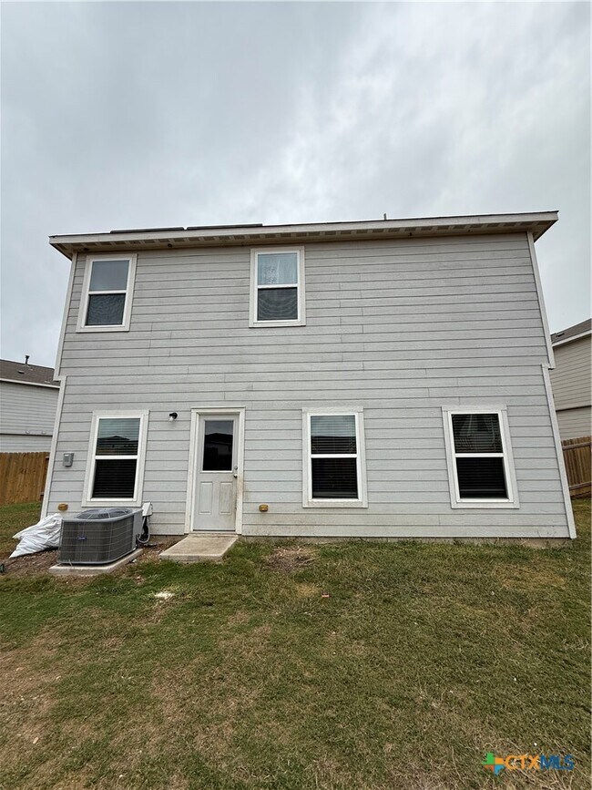 Photo - 759 Wonderland Trail