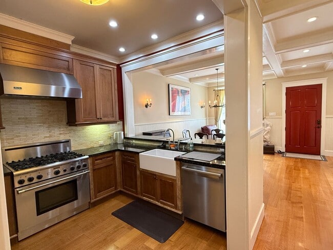 Photo - 1330 Sanchez St Unidad 1330