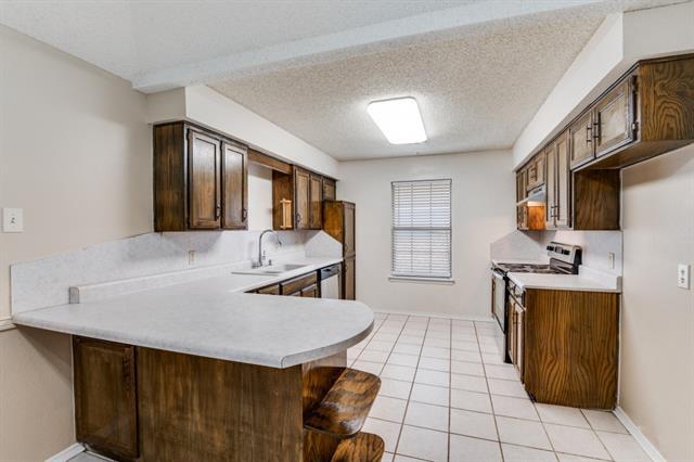 Photo - 821 Hillside Dr