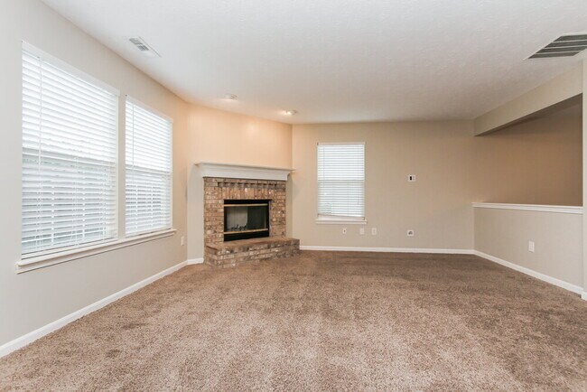 Photo - 10555 Wintergreen Way