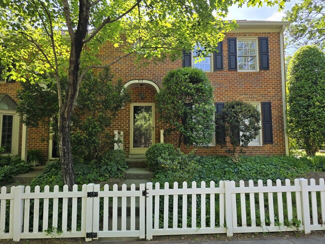Photo - 517 Tanners Park Ct Townhome