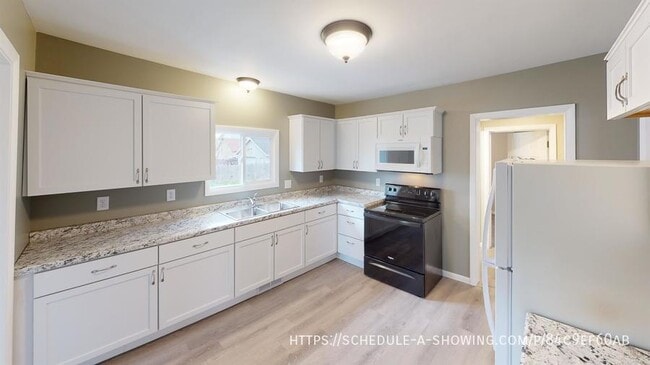 Photo - 325 W Park St Unit 1