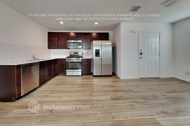 Photo - 3220 Crestone Dr