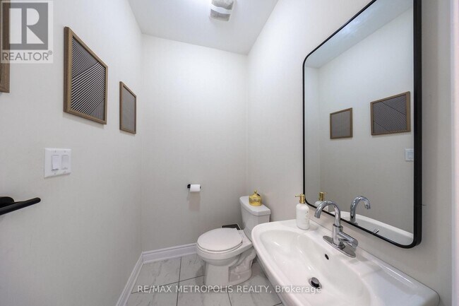 Photo - 91 Kennedy Blvd