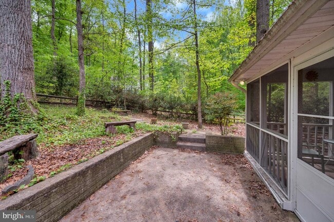 Photo - 130 Spring Wood Dr