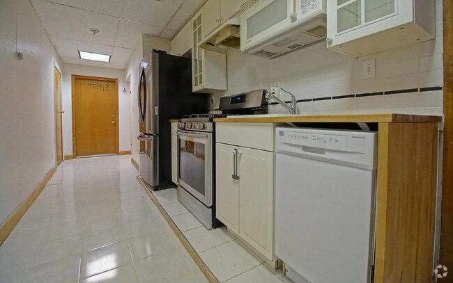 Building Photo - 341 Summer St Unit 341R-1 Rental