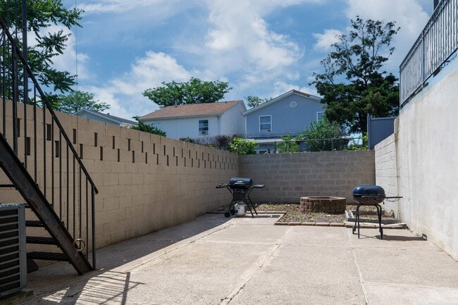 Photo - 433 Pacific Ave