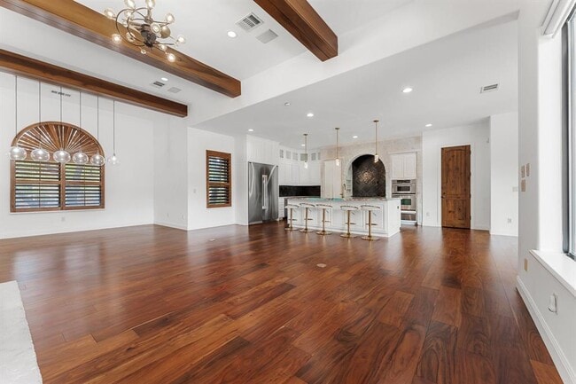 Photo - 2633 Collingwood Dr