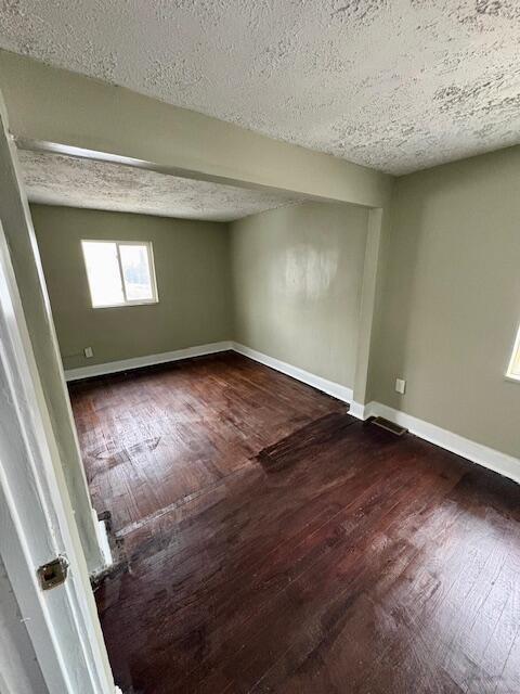 Photo - 148 Beyne St