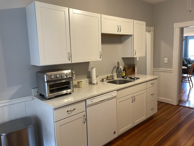 Photo - 163 Fellsway W Unit 1